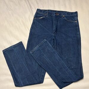 Wrangler 936DEN Size 35x36